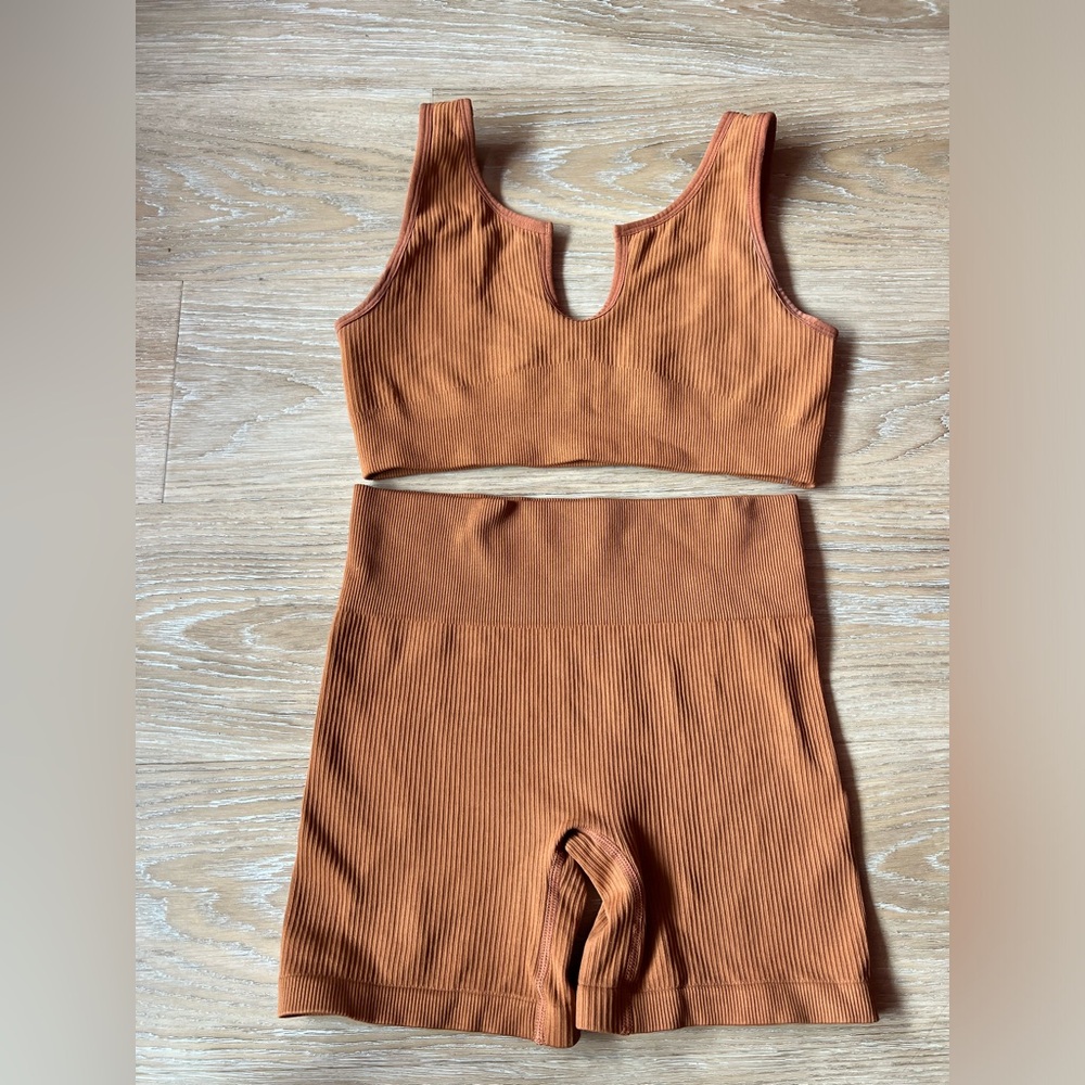 Short Set
